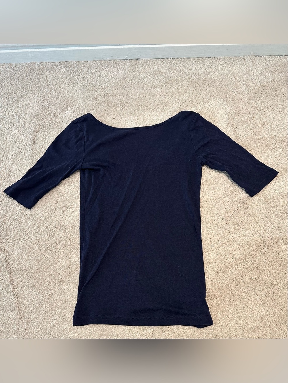 GAP Scoop Neck Tee in Navy